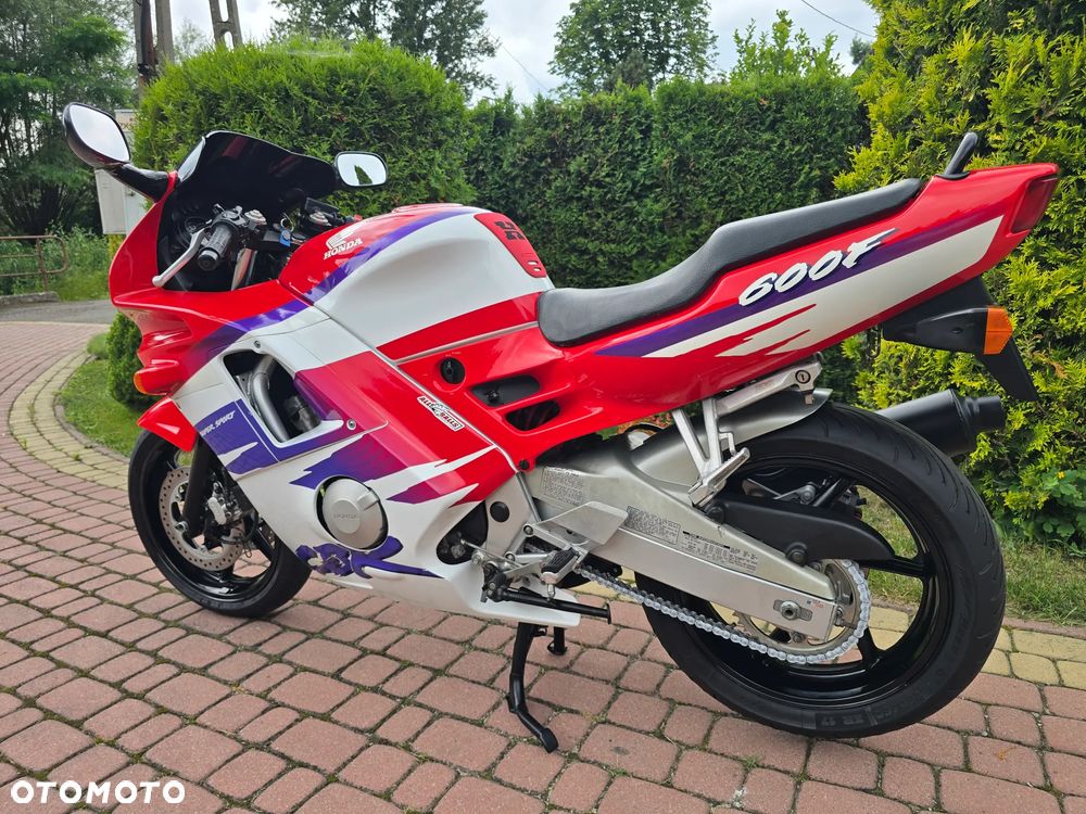 Honda CBR - 3