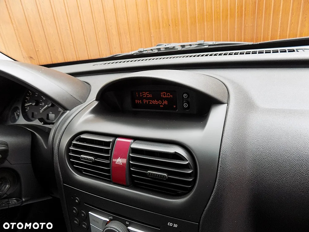 Opel Combo - 16