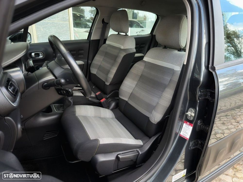 Citroën C3 1.2 PureTech Shine - 6