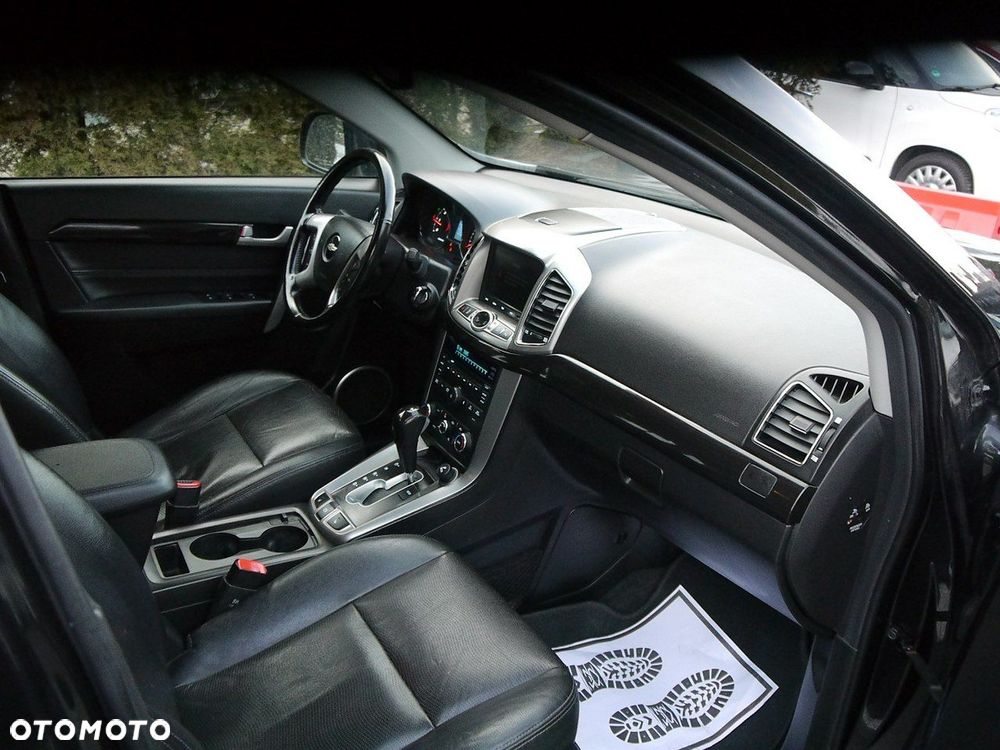 Chevrolet Captiva - 29