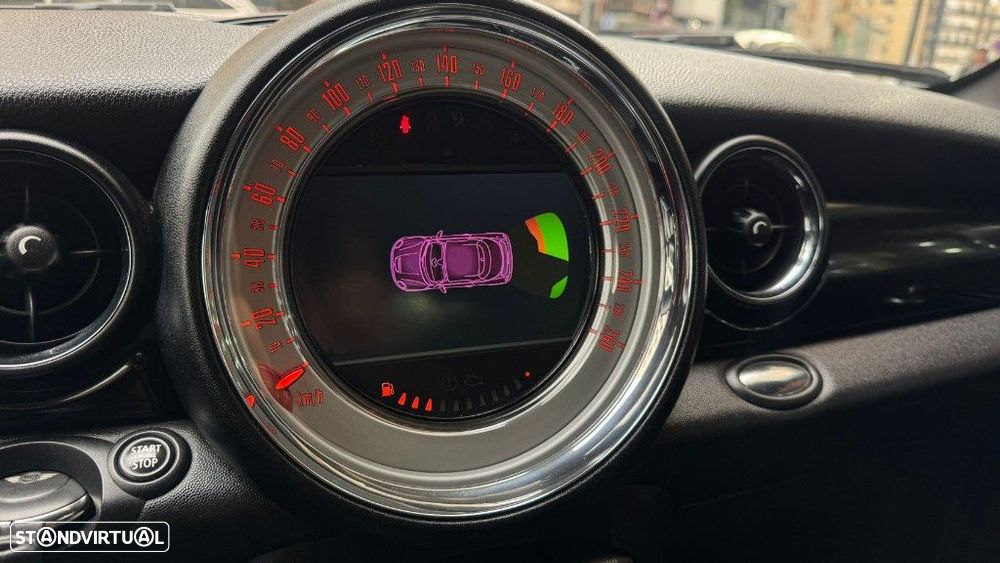 MINI 3 Portas Cooper SD - 15