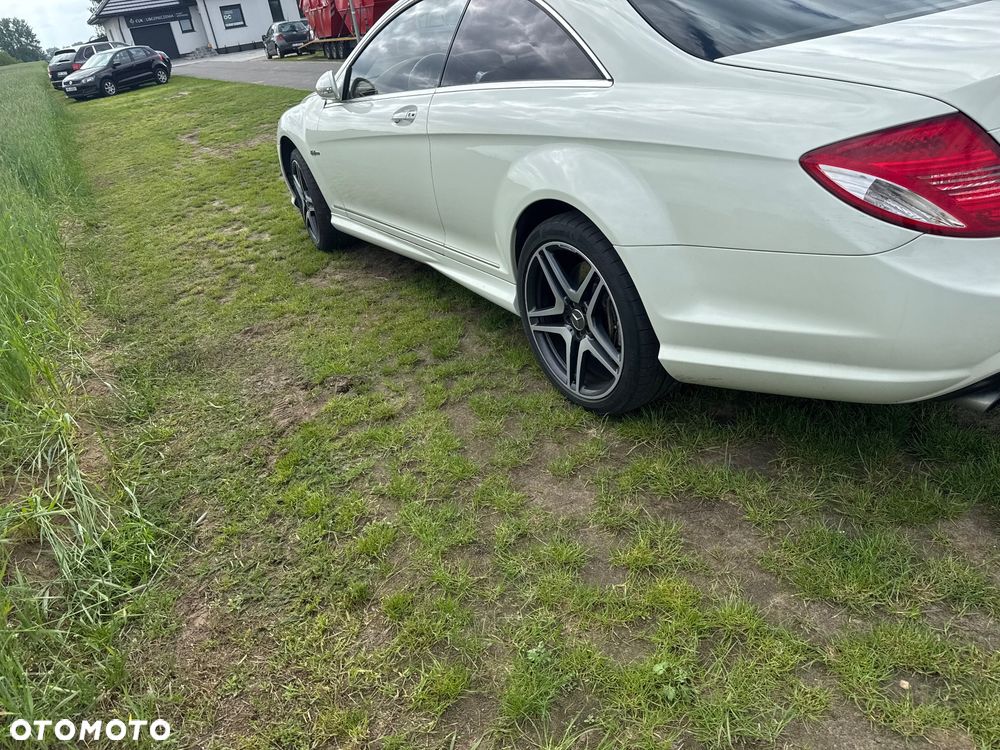 Mercedes-Benz CL 63 AMG - 11