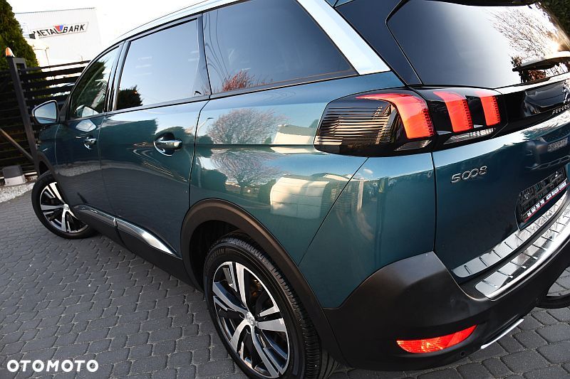 Peugeot 5008 THP 165 EAT6 Allure - 34
