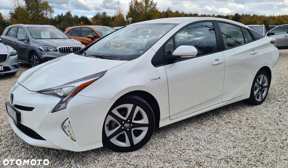 Toyota Prius Hybrid - 6