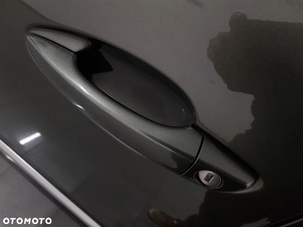 Peugeot 3008 BlueHDi 120 Stop & Start EAT6 Allure - 23