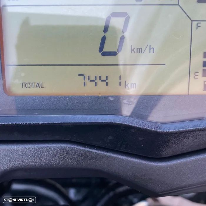 Benelli TRK 502 - 5