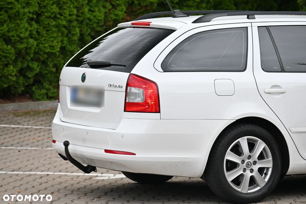 Skoda Octavia 2.0 TDI DSG Laurin & Klement - 20