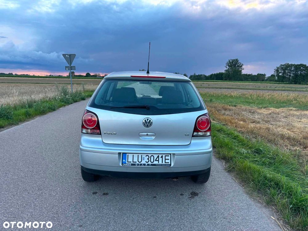 Volkswagen Polo - 4