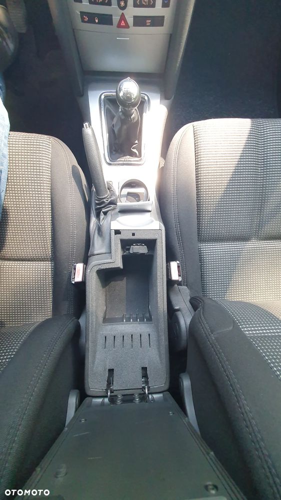 Peugeot 407 140 Premium - 23
