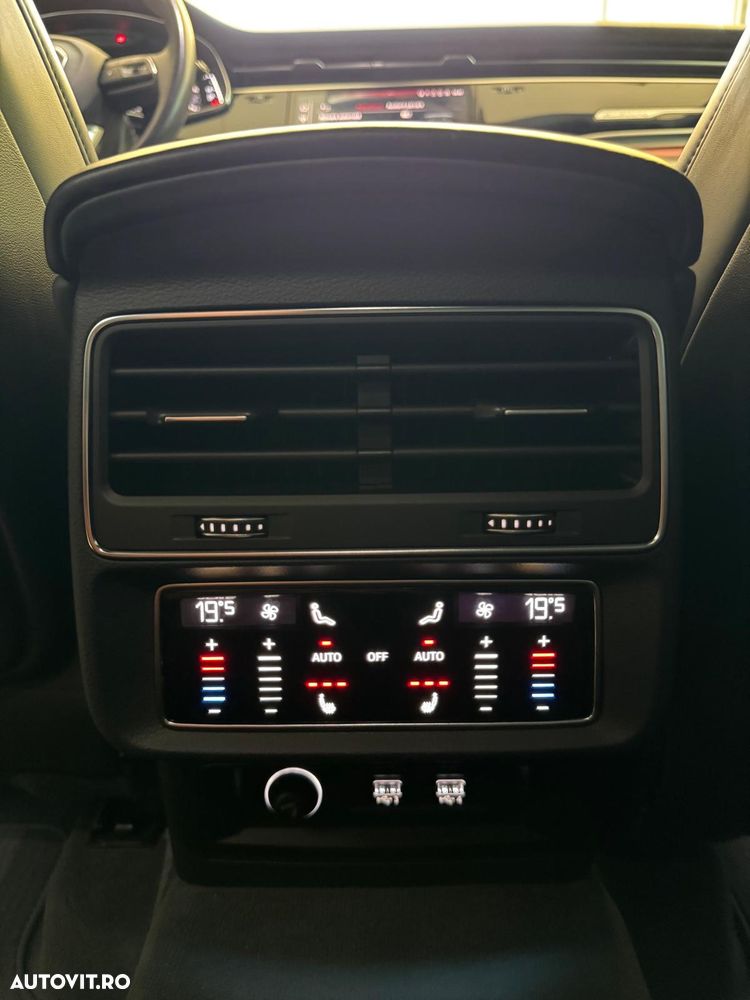 Audi Q8 3.0 55 TFSI quattro Tiptronic MHEV - 38