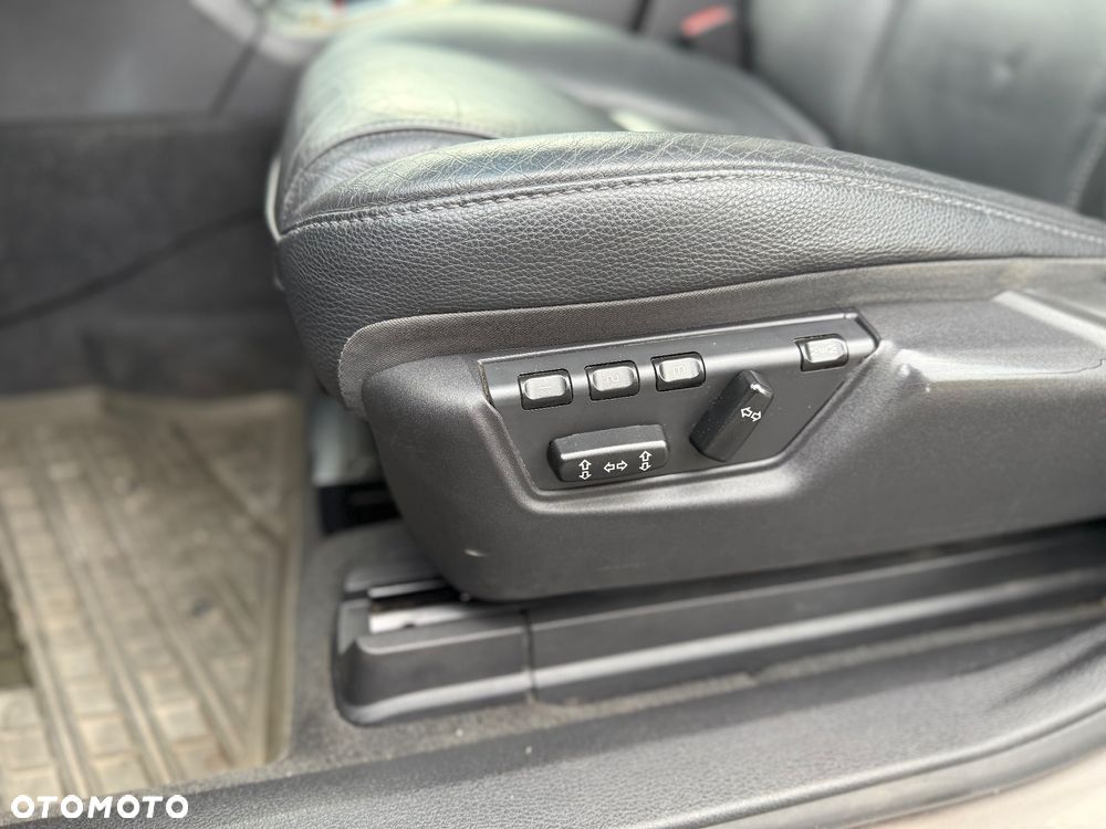 Volvo XC 90 3.2 AWD Geartonic Summum - 13