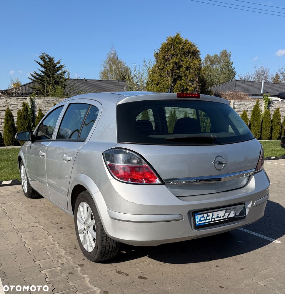 Opel Astra 1.7 CDTI ecoFLEX - 7