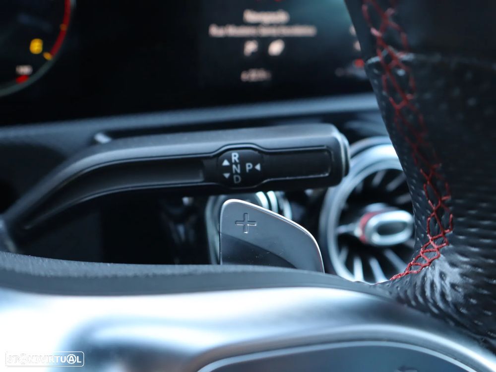 Mercedes-Benz CLA 180 d Shooting Brake AMG Line Aut. - 14