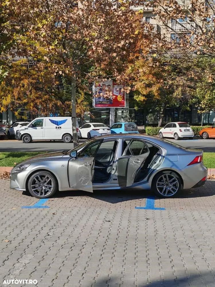 Lexus Seria IS 200t F Sport - 2