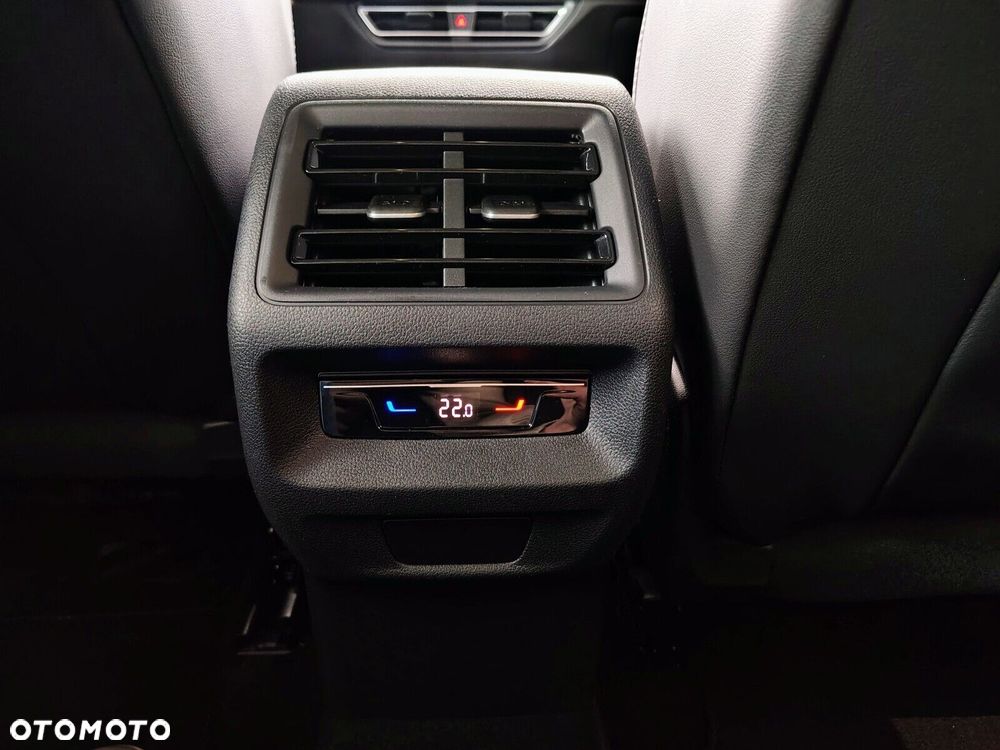 Volkswagen Tiguan - 25