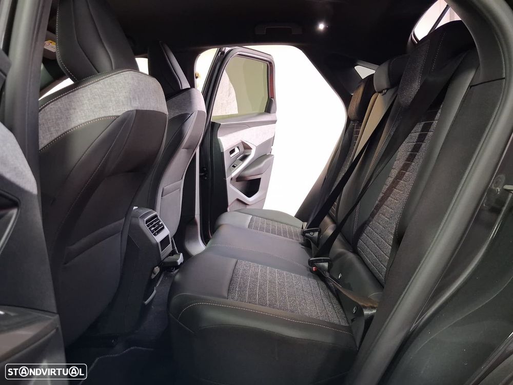 Peugeot 3008 1.2 Hybrid Allure e-DCS6 - 14