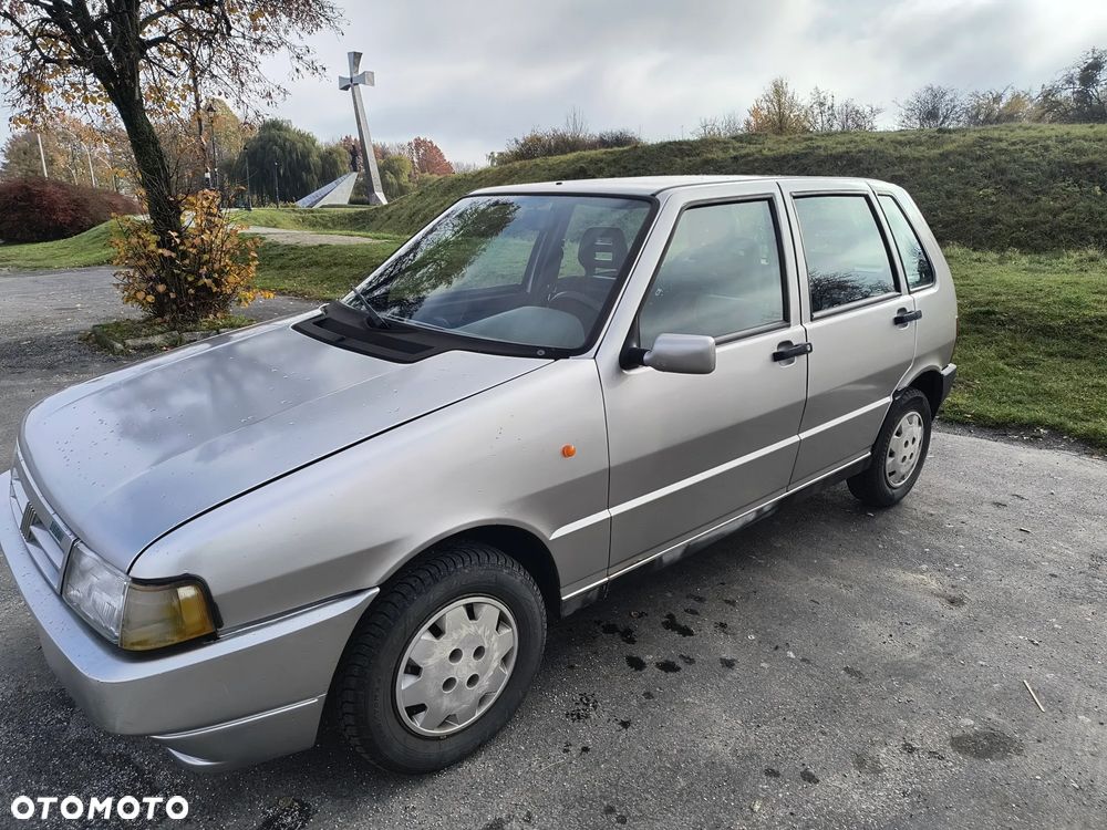 Fiat Uno - 6