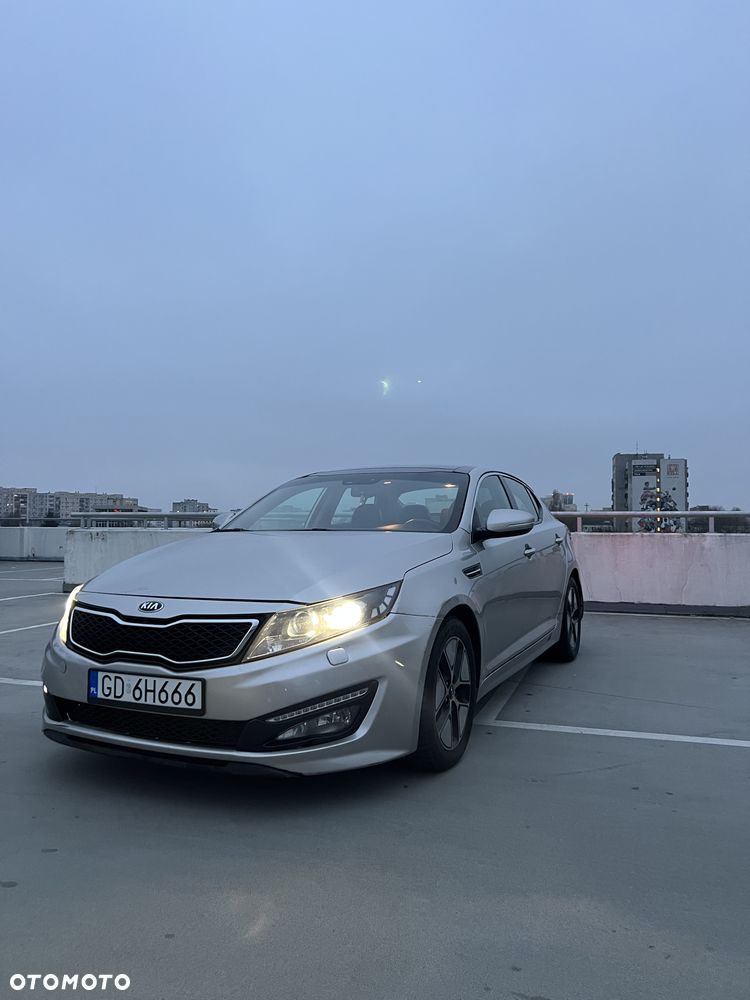 Kia Optima 2.0 Hybrid L - 12