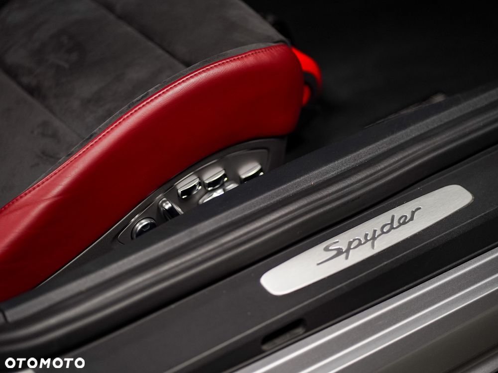 Porsche 718 Boxster Spyder - 31