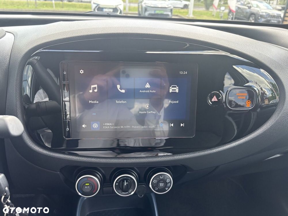 Toyota Aygo X 1.0 VVT-i Style CVT - 16