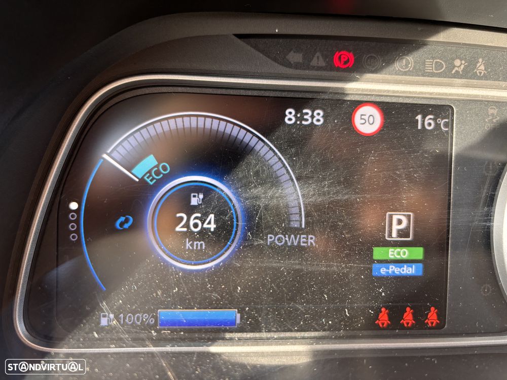 Nissan Leaf N-Connecta Two Tone - 2