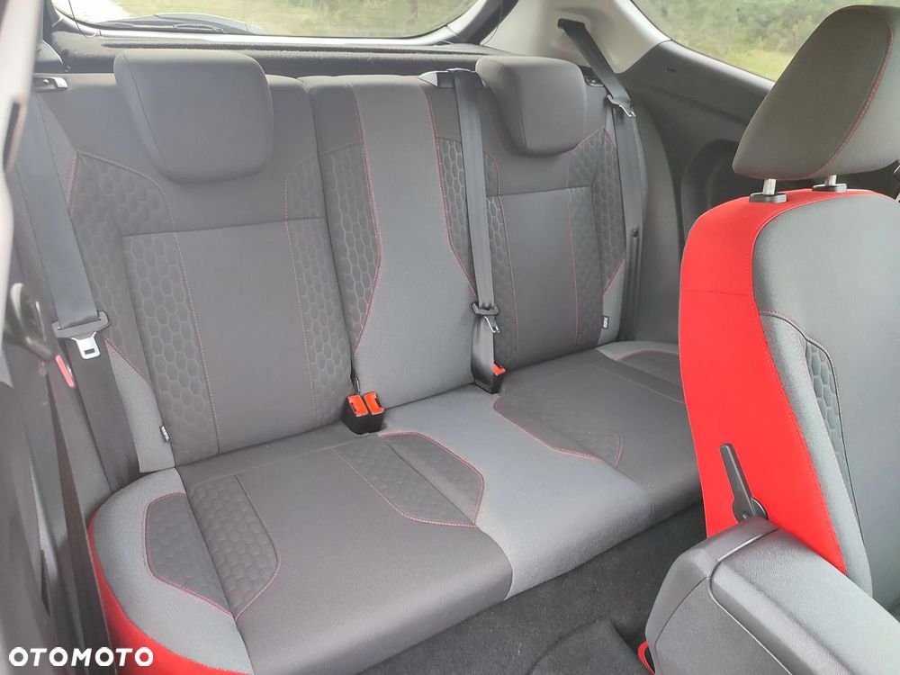 Ford Fiesta 1.0 EcoBoost STart-Stop ST-LINE - 33