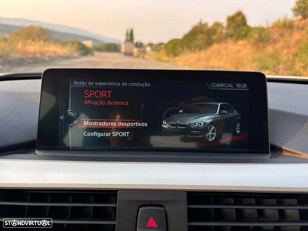 BMW 320 d Aut. Advantage - 33