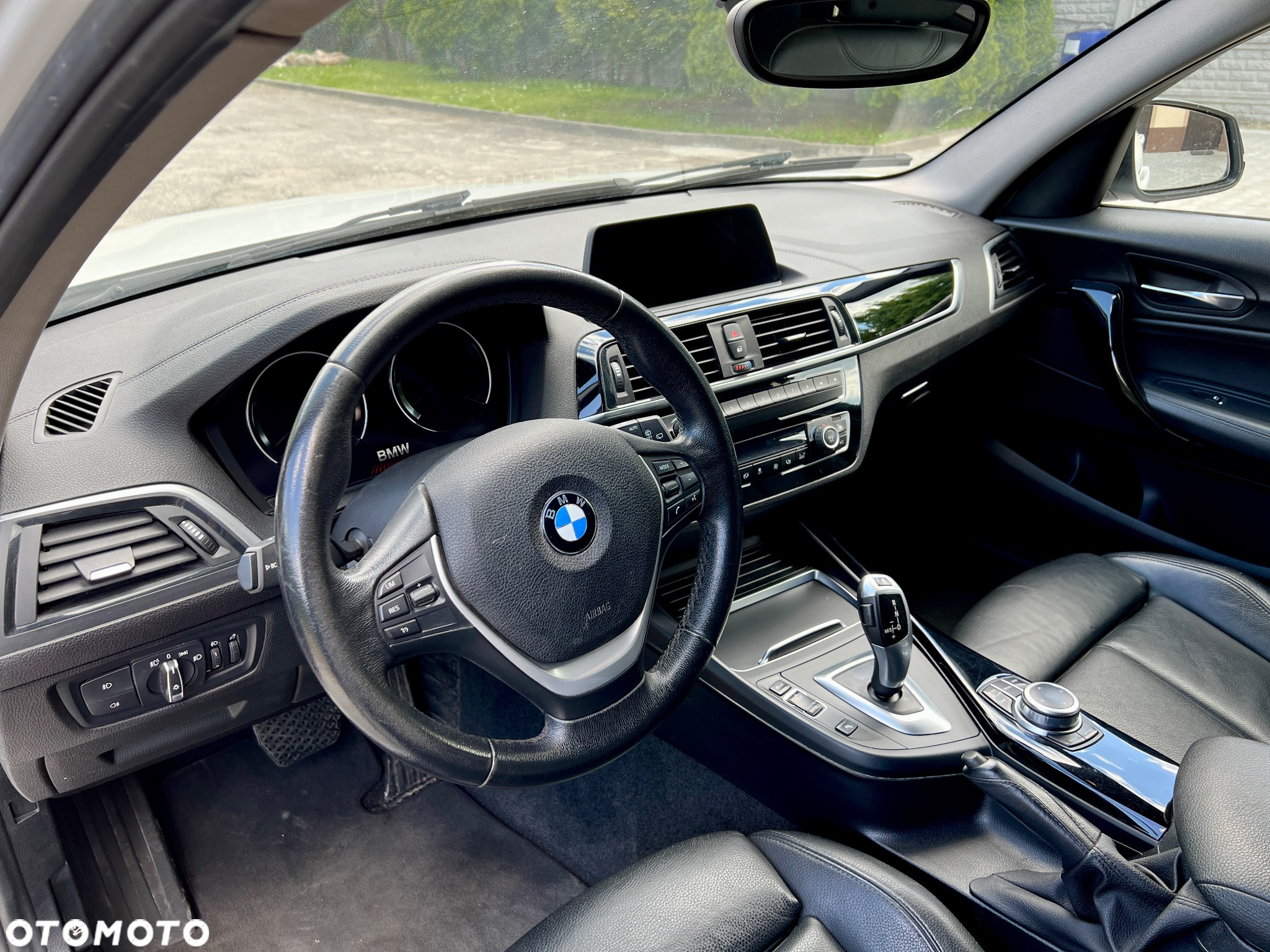 BMW Seria 1 118i Sport Line Shadow - 6