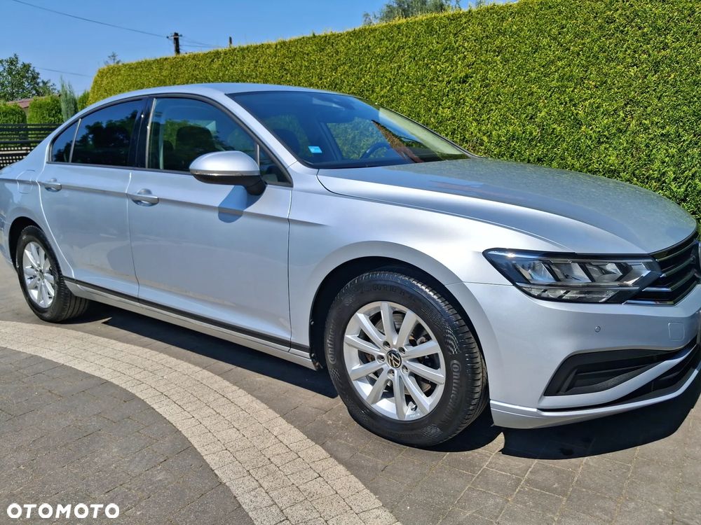 Volkswagen Passat 2.0 TDI EVO Business - 3