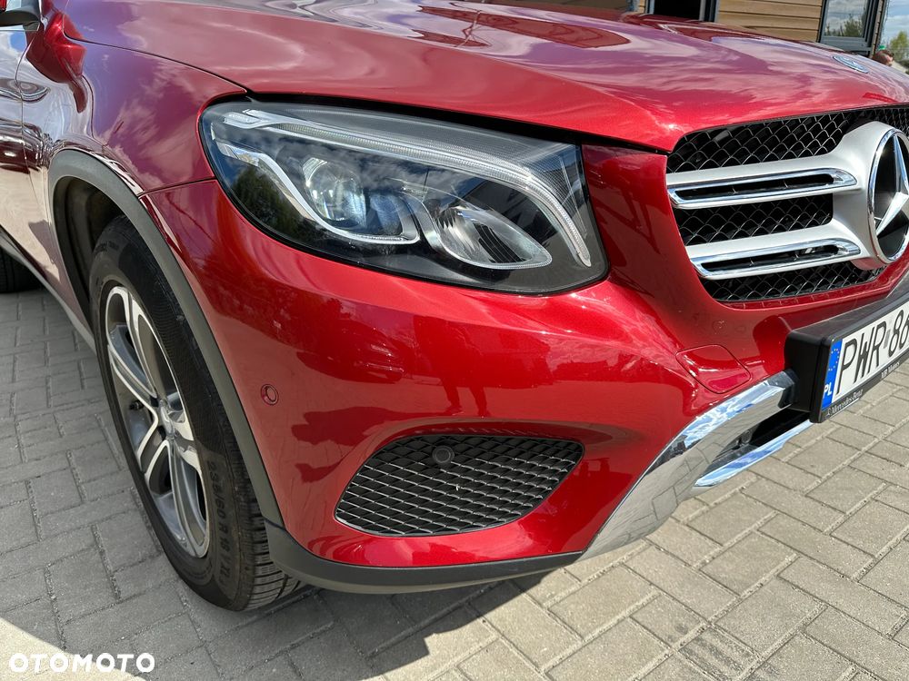 Mercedes-Benz GLC - 38