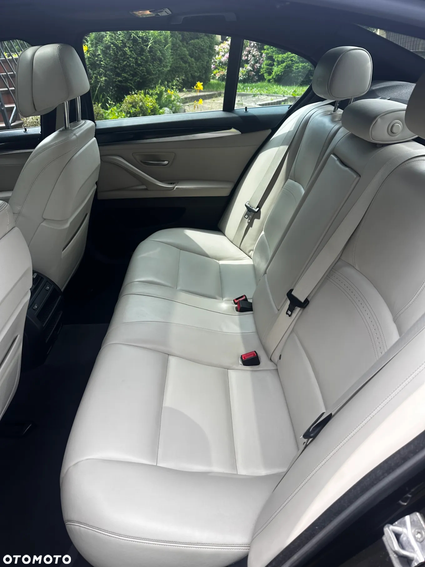 BMW Seria 5 525d xDrive Luxury Line - 33