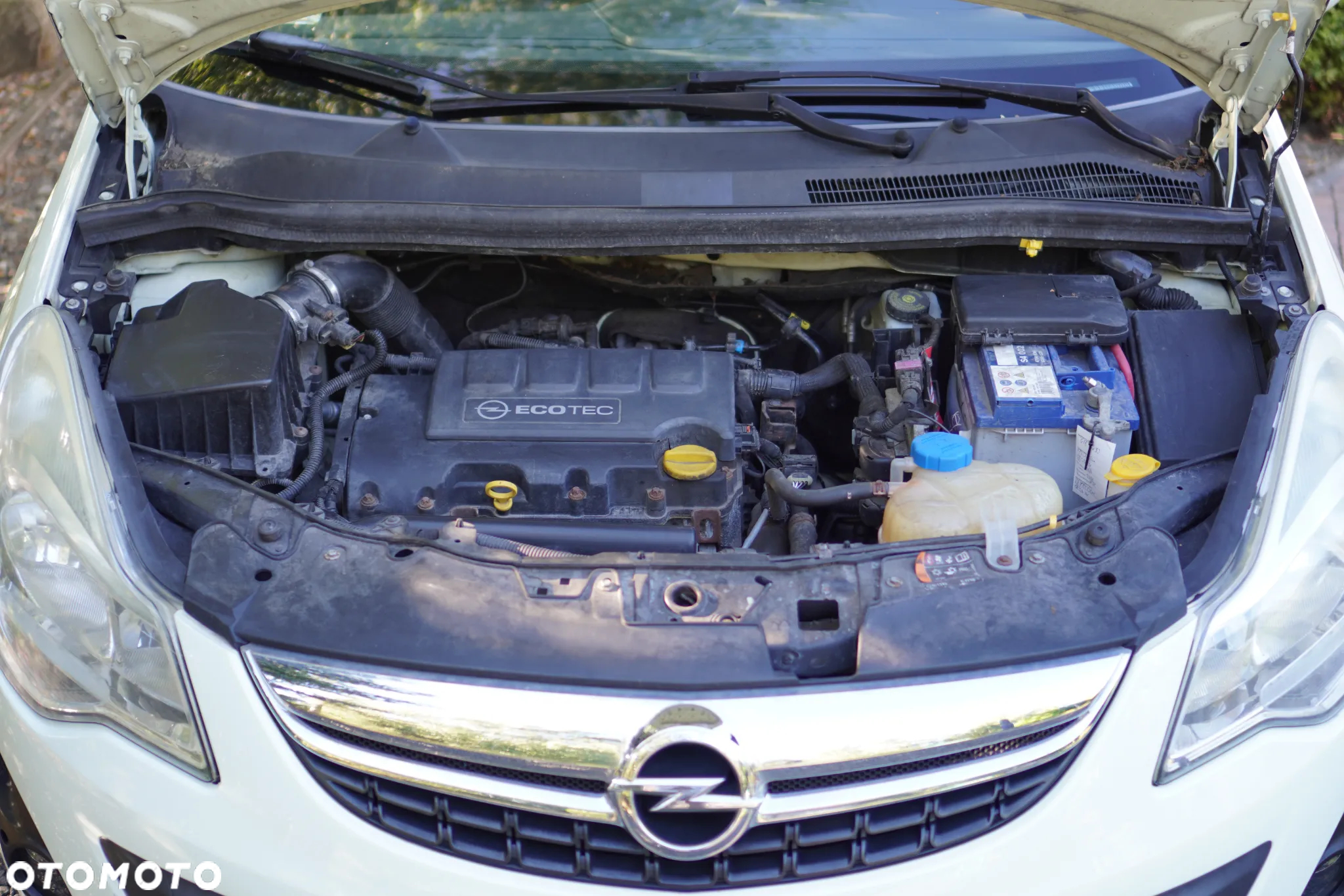 Opel Corsa 1.4 16V Satellite - 29