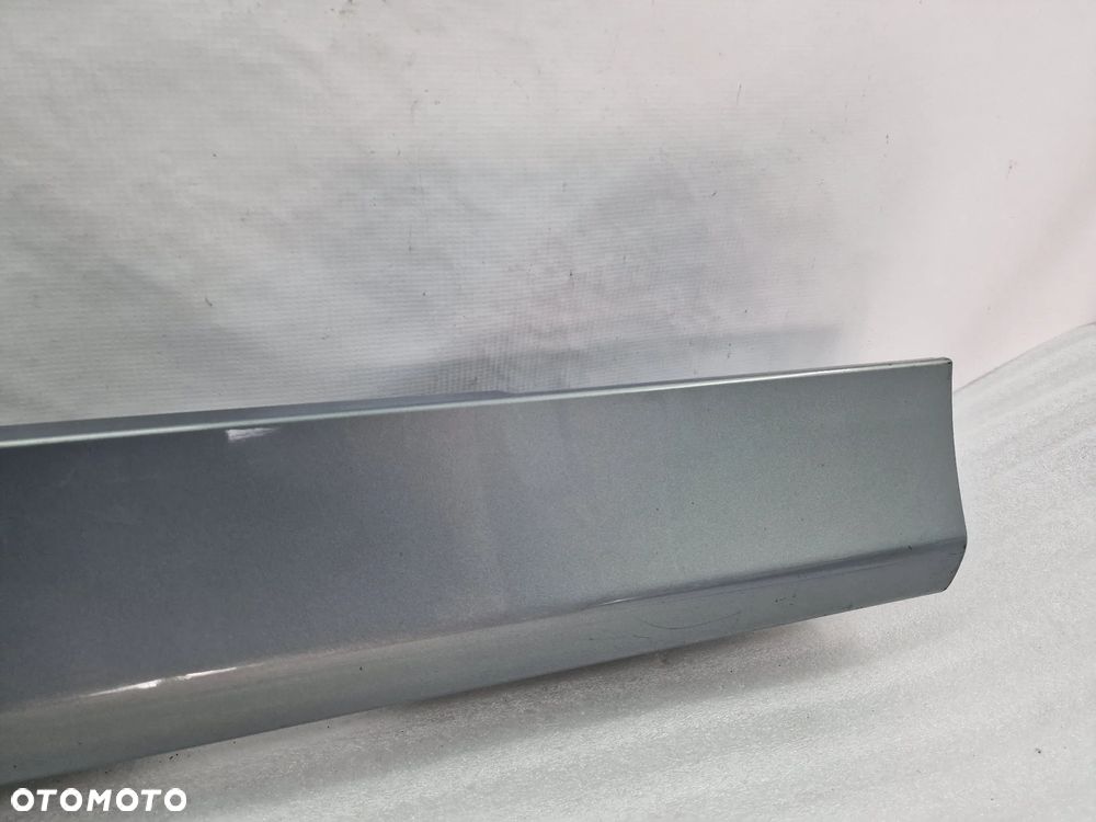BMW E90 / E91 05- ŁADNA PRAWA LISTWA PROGOWA / NAKŁADKA PROGU , NR 5171-7062298 / 7062298 , NR AUKCJI PR393 - 7