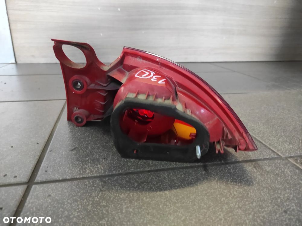LAMPA LEWA TYLNA LEWY TYŁ W BŁOTNIK SEAT LEON 2 VALEO ..13.. WYSYŁKA !!! - 4
