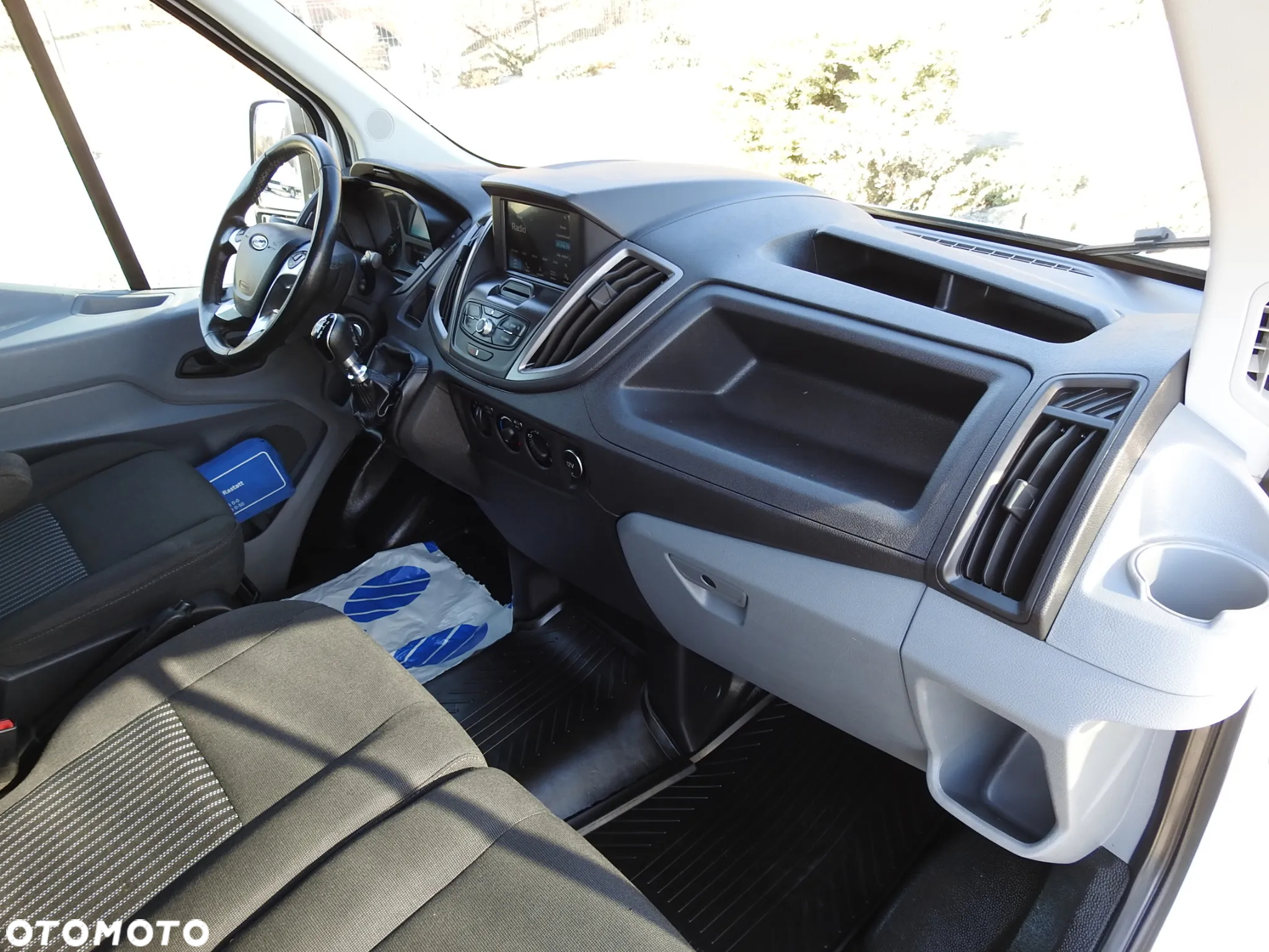 Ford TRANSIT  FURGON BRYGADÓWKA 6 MIEJSC TEMPOMAT NAWIGACJA LEDY KLIMATYZACJA 130KM [ D87143 ] - 33