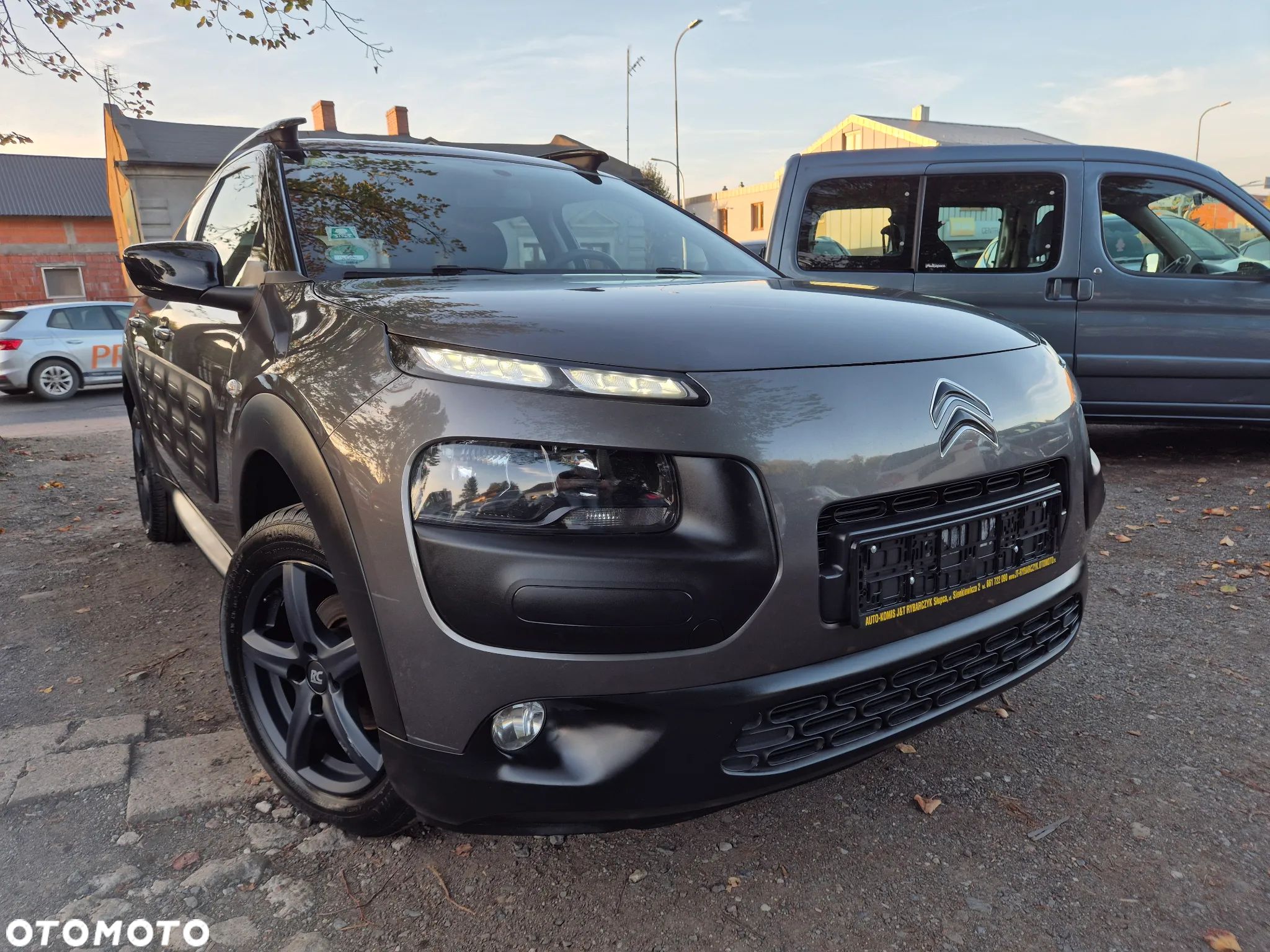 Citroën C4 Cactus BlueHDi 100 Stop&Start Feel - 1