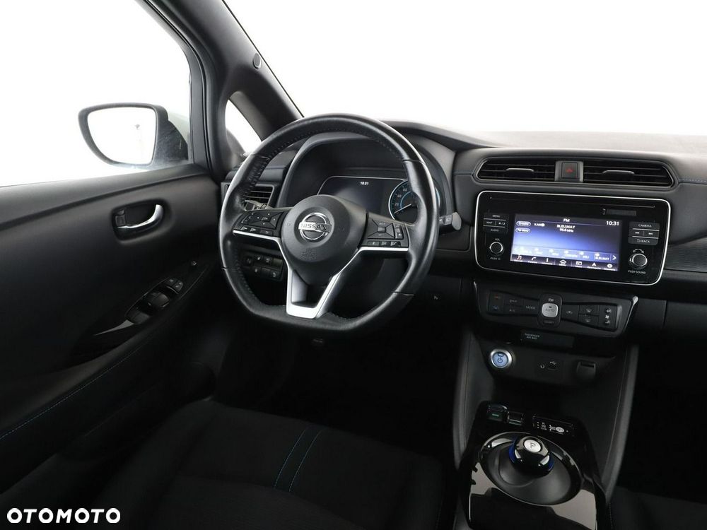 Nissan Leaf 40kWh Acenta - 17