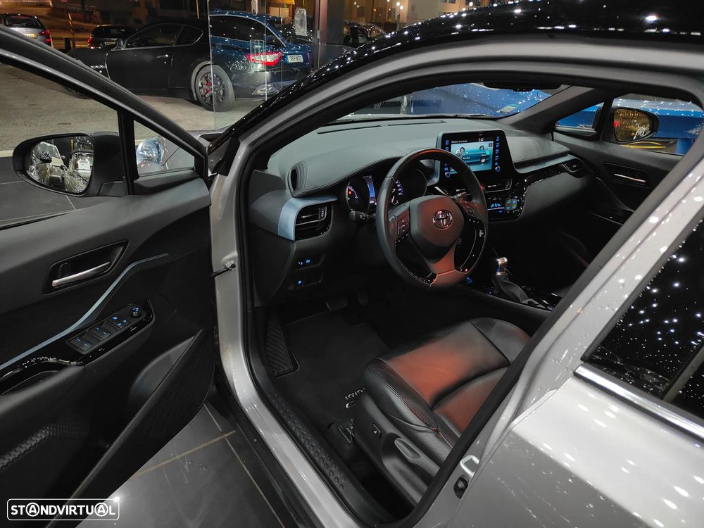 Toyota C-HR 1.8 Hybrid Square Collection - 9