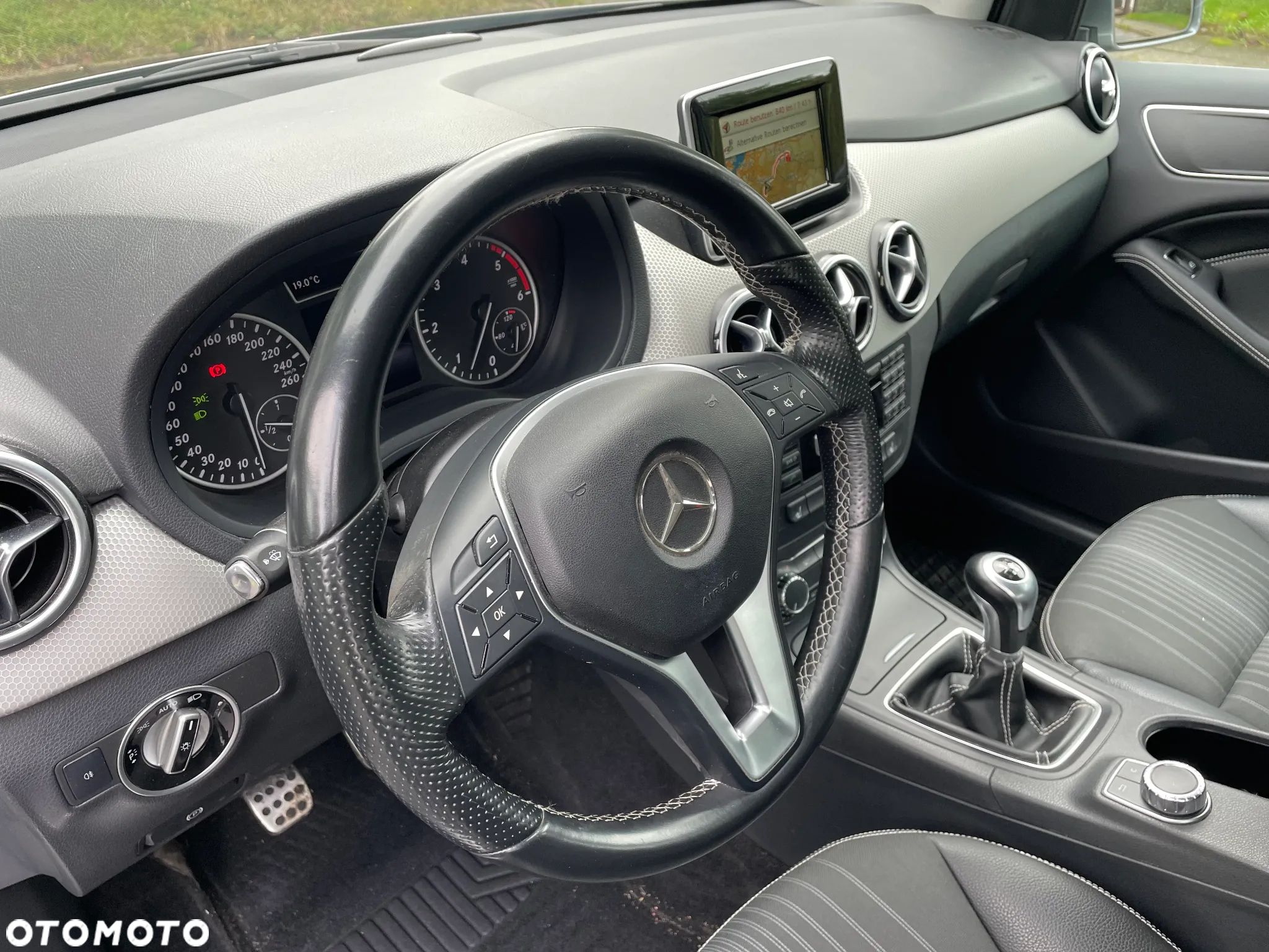 Mercedes-Benz Klasa B 200 CDI - 20