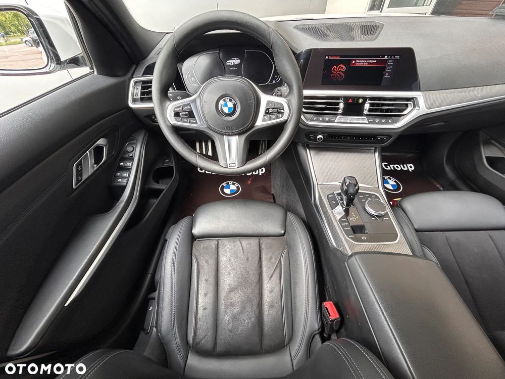 BMW Seria 3 318d MHEV M Sport - 22