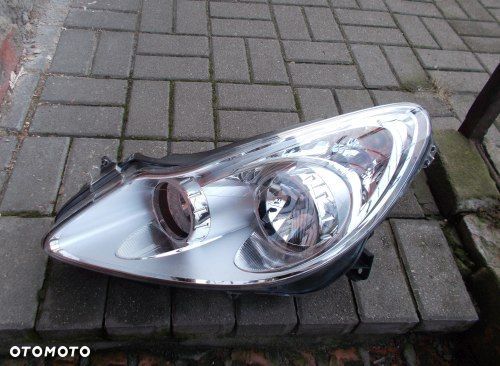 LAMPA PRZEDNIA LEWA OPEL CORSA D 06-11 ORYGINAŁ EUROPA 93189357 - 1