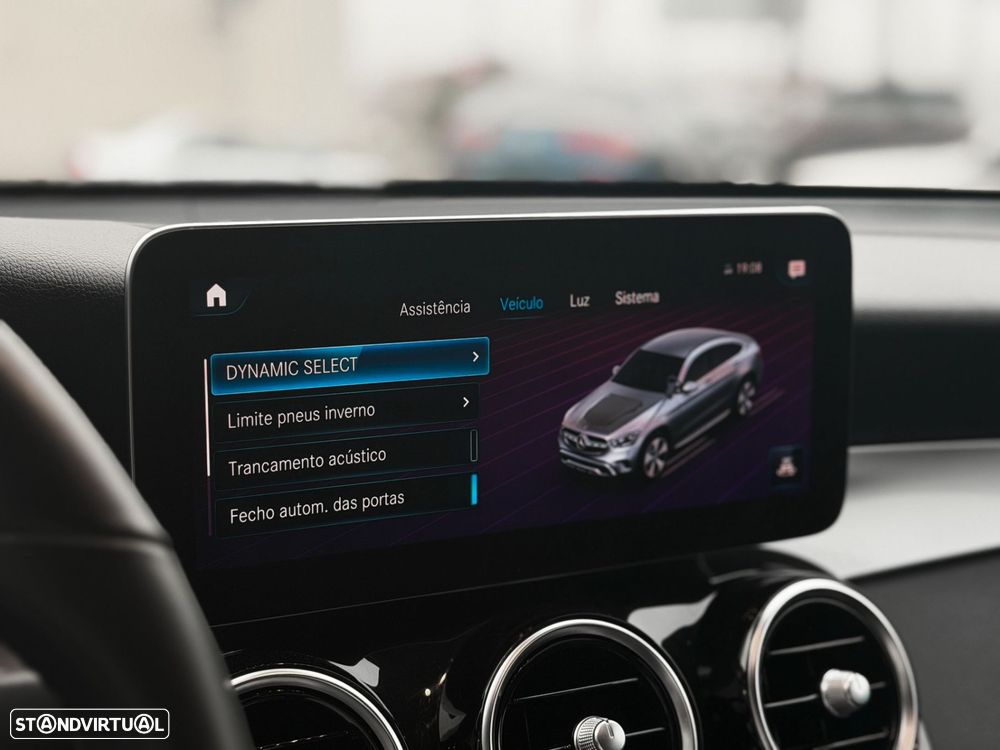 Mercedes-Benz GLC 300 - 23