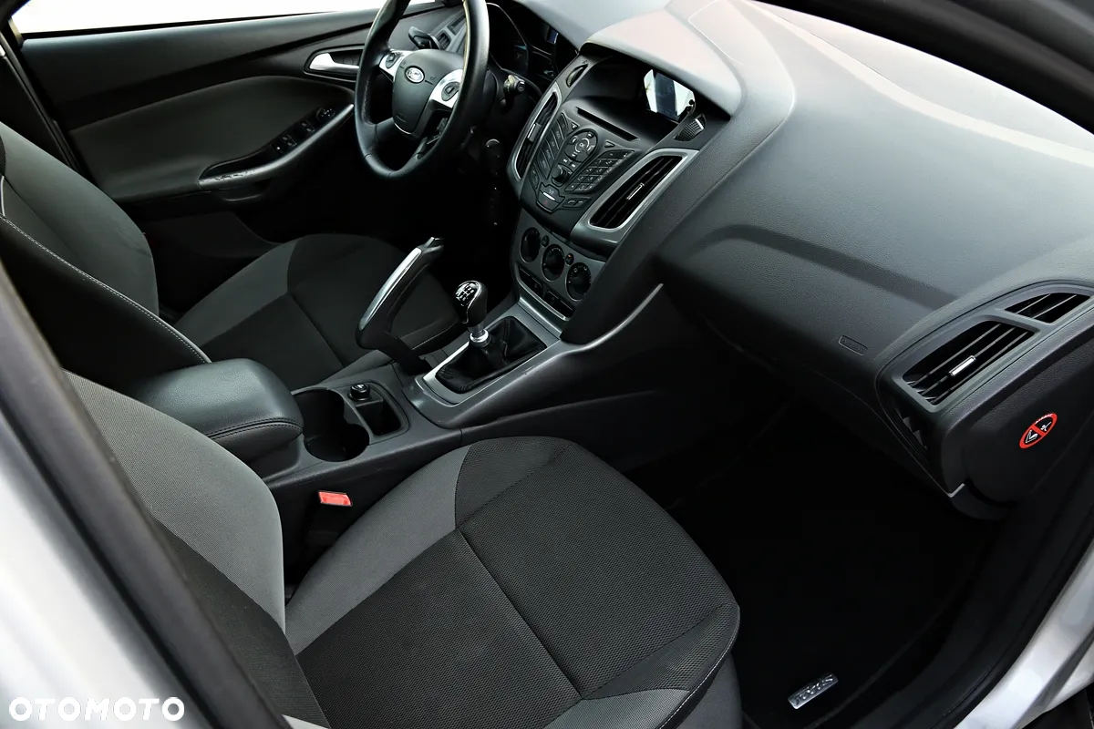 Ford Focus 1.6 TDCi Edition - 8