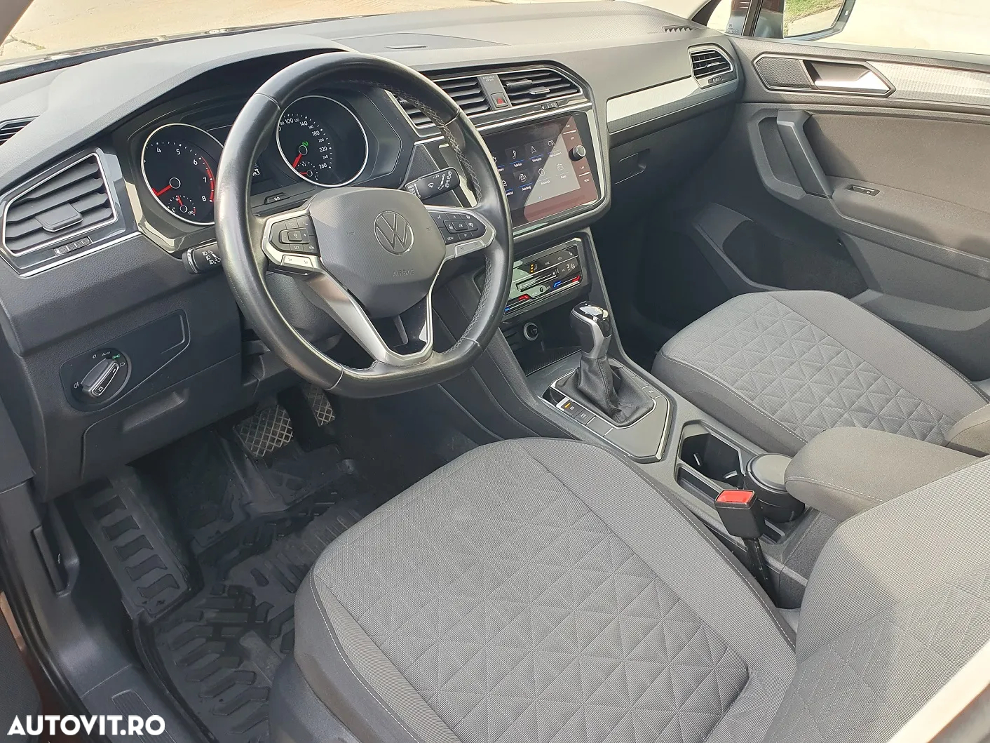 Volkswagen Tiguan 1.5 TSI ACT DSG Comfortline - 11