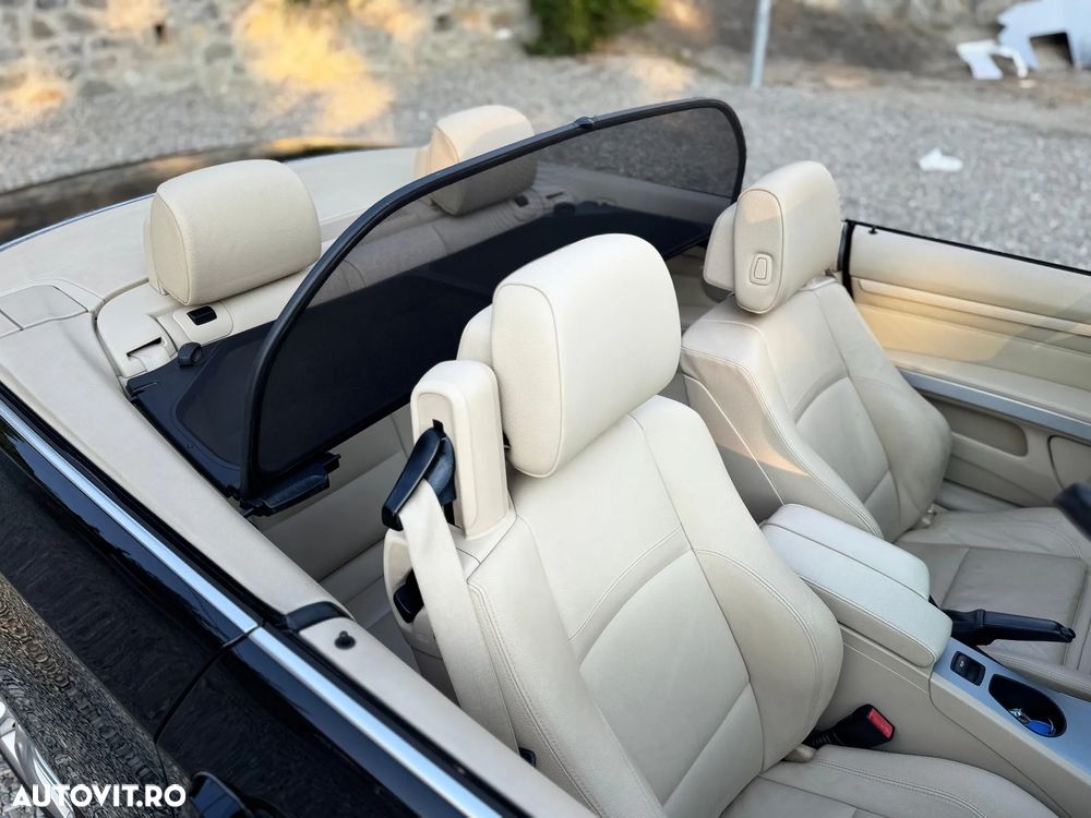 BMW Seria 3 320d DPF Cabrio M Sport Edition - 3