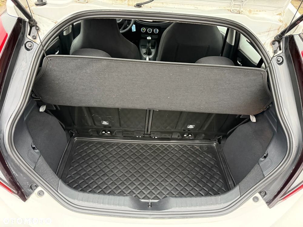 Toyota Aygo X 1.0 VVT-i X-play - 12