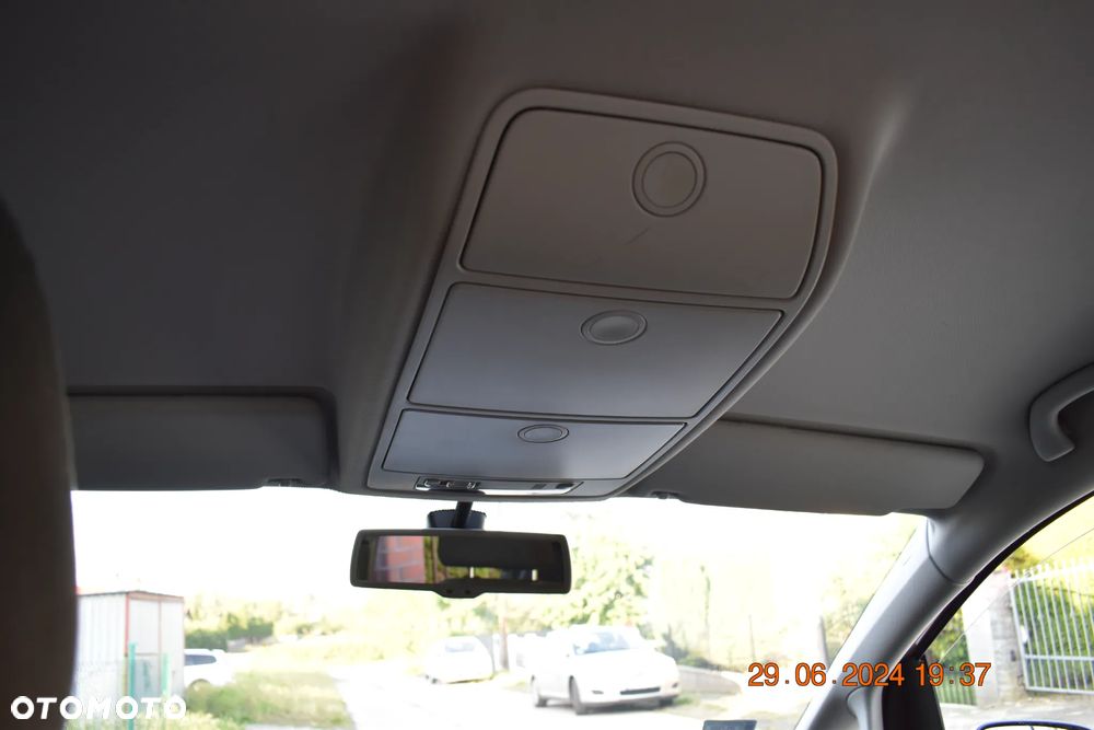 Volkswagen Touran 1.9 TDI Trendline - 22