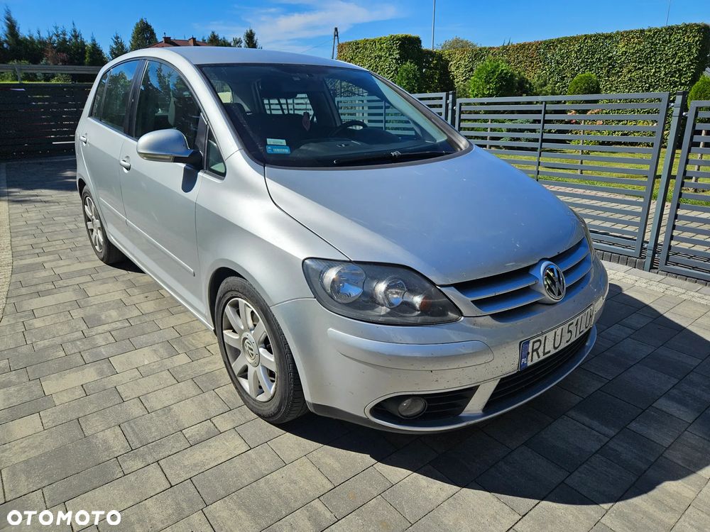 Volkswagen Golf Plus - 8