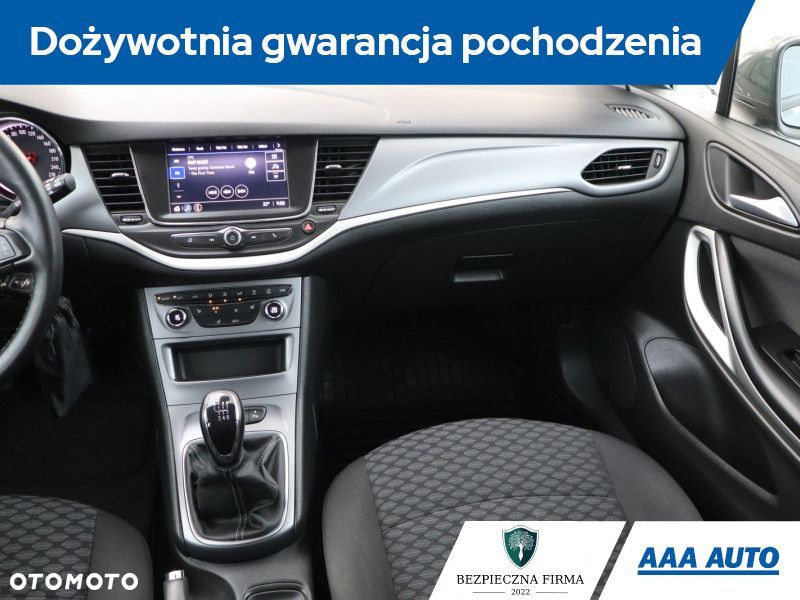 Opel Astra - 10