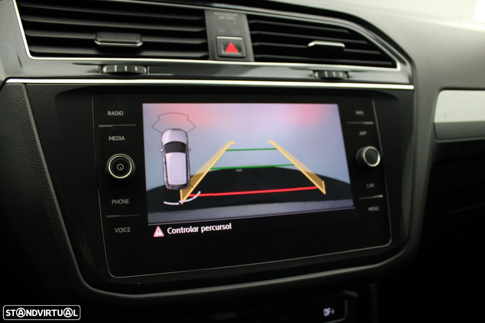 VW Tiguan 1.6 TDI Confortline - 20
